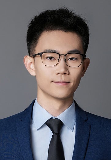 Portrait of Dr Qi Zhao