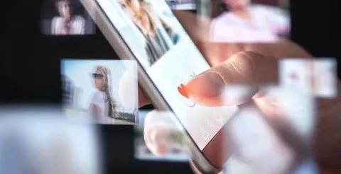 AI dating profile image